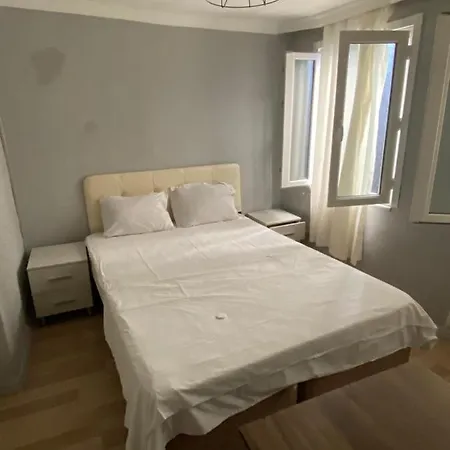 Apart Reina Prestij Aparthotel *